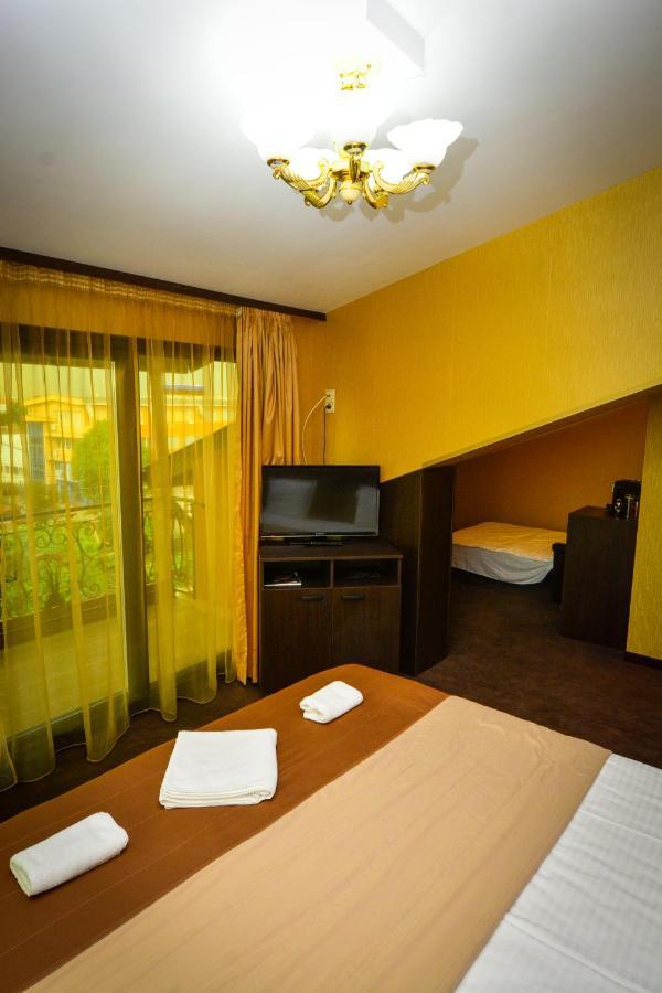 Guest House Vrazhdebna Sofia Esterno foto